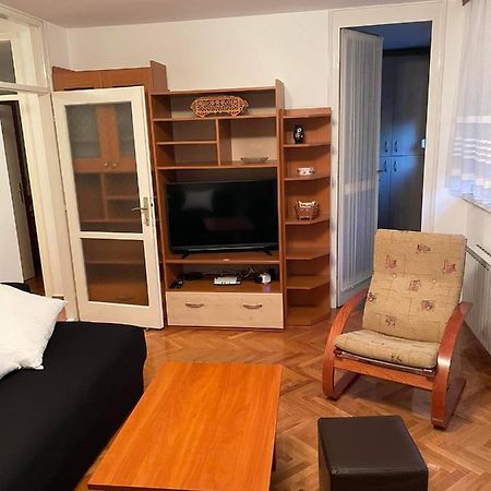 Lolly Apartment Karlovac Eksteriør bilde